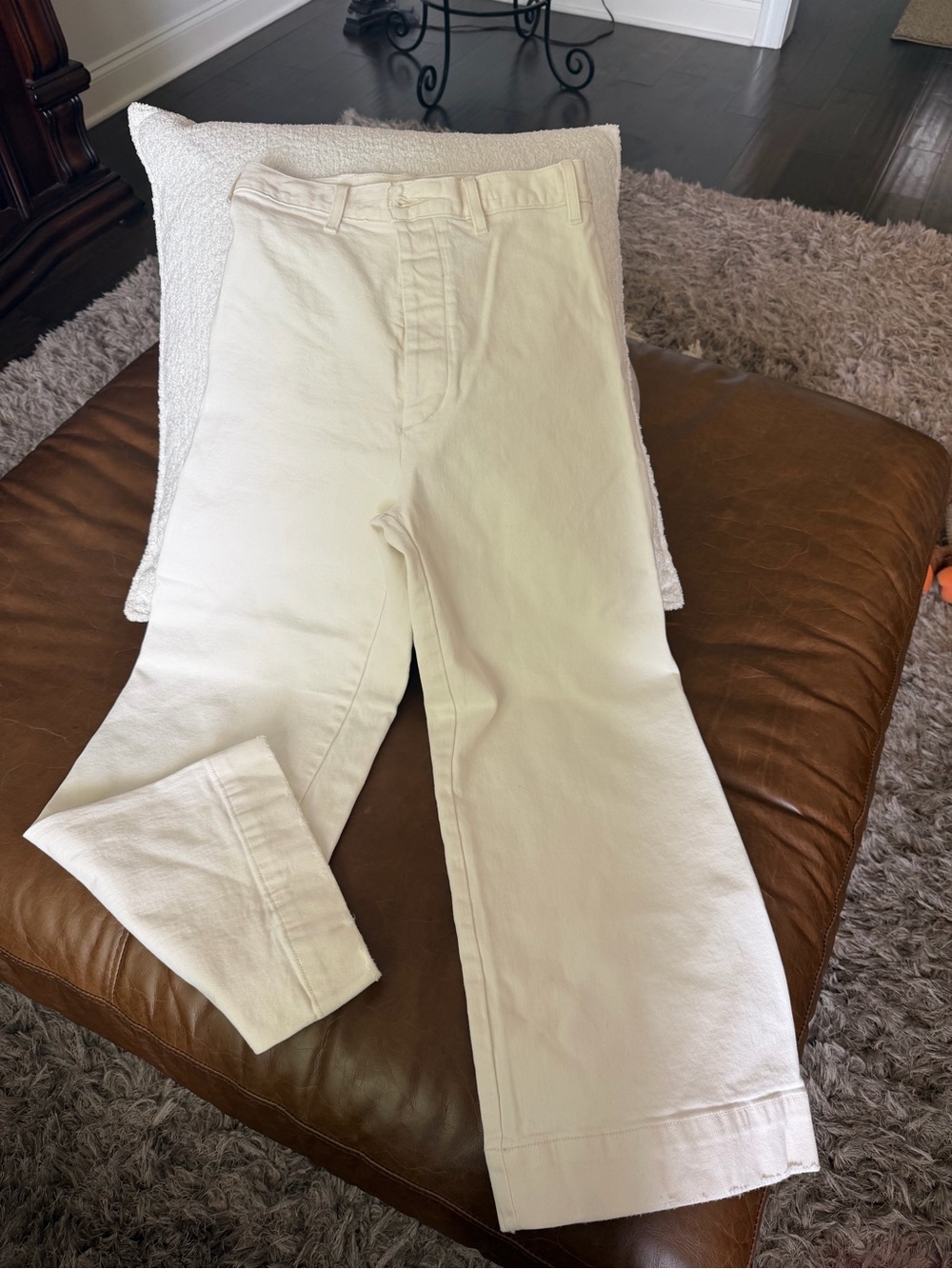 THE GREAT.  Off-White Chinos